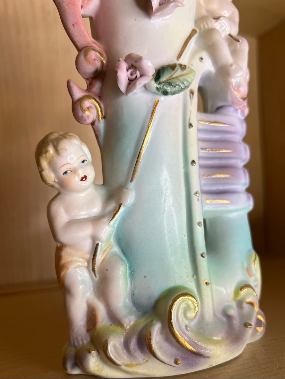 Vintage Cherub Piano Porcelain Vase Putti Roses Gold Japan Style - Picture 4 of 8